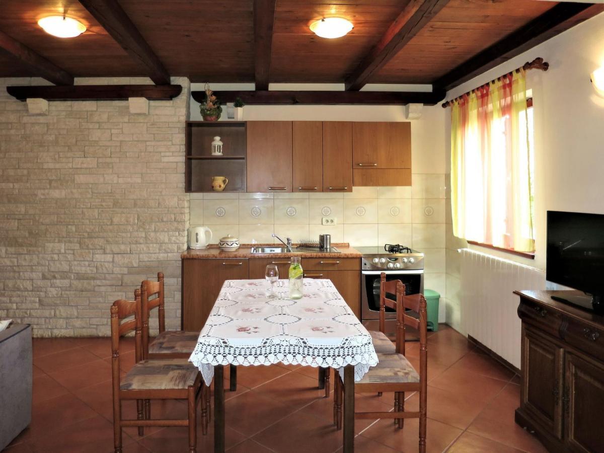 Apartment Ivan & Tina - Roj455 By Interhome กานฟานาร์ ภายนอก รูปภาพ